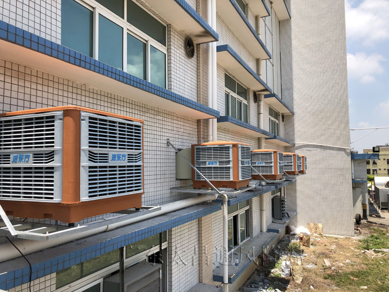 側(cè)出風環(huán)?？照{(diào)